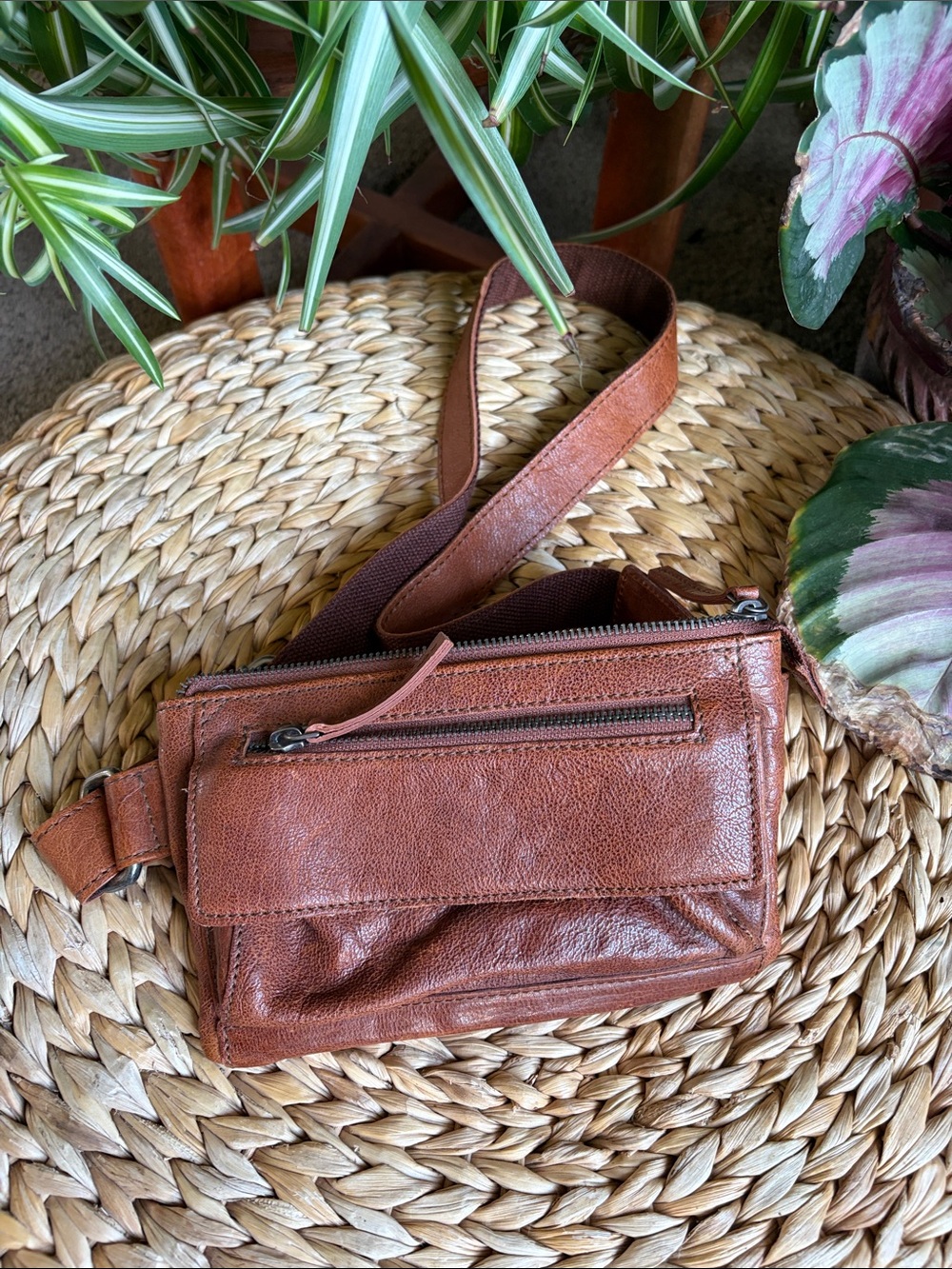 Leather Crossbody Travel Bag in Brown